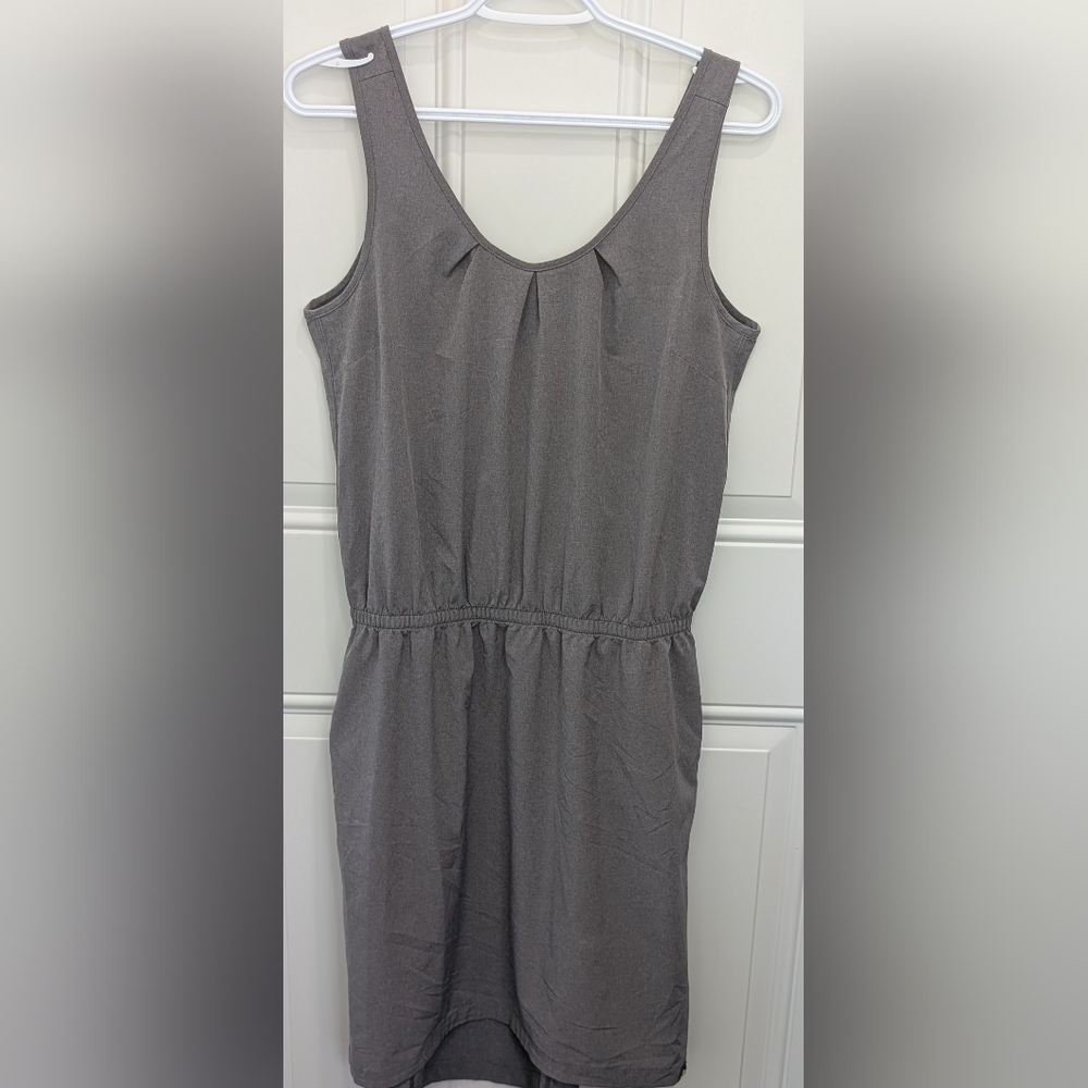 3/$20 The North Face Gray Sleeveless Scoop Neck Sundress